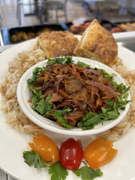 Sousbeurek à la viande de bœuf, belgour vermicelle et choucroute maison à Marseille prés d 'Allauch